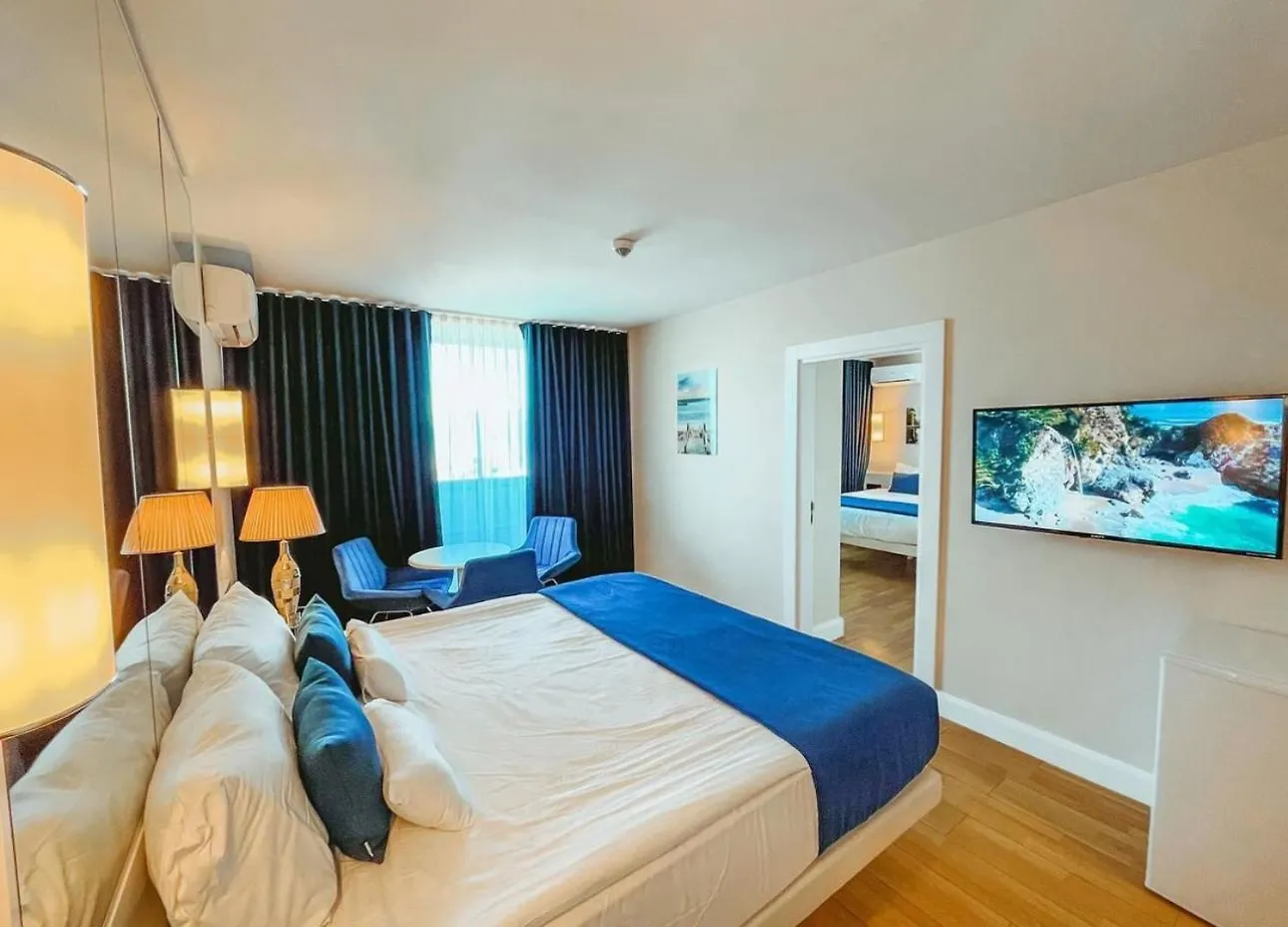Apartment With Sea View Batumi