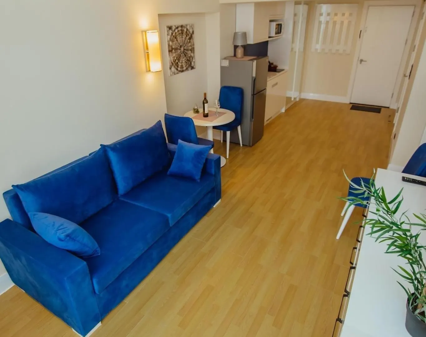 Hotel apartamentowy Apartment With Sea View Batumi