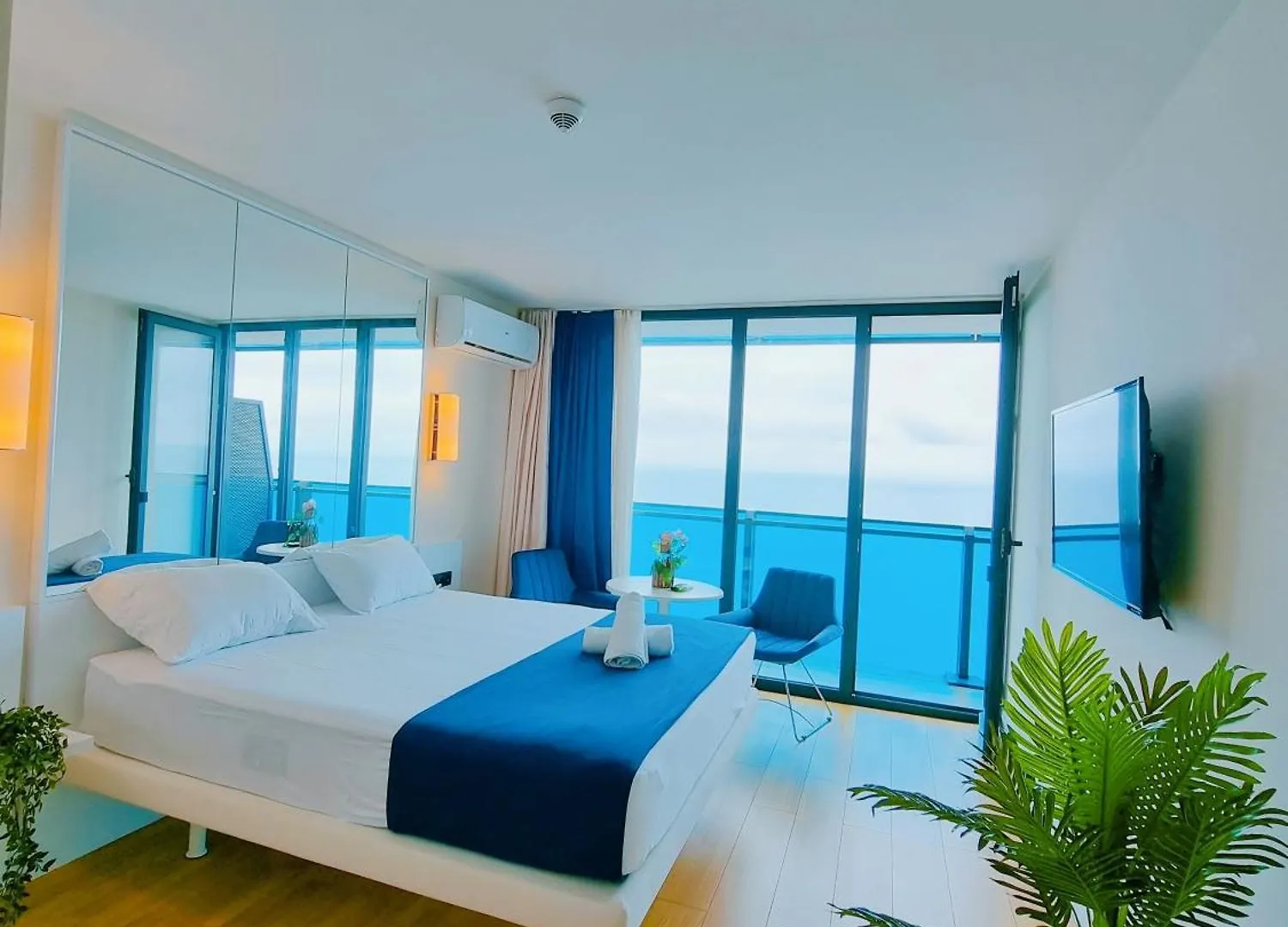 Apartment With Sea View Batumi Gruzja