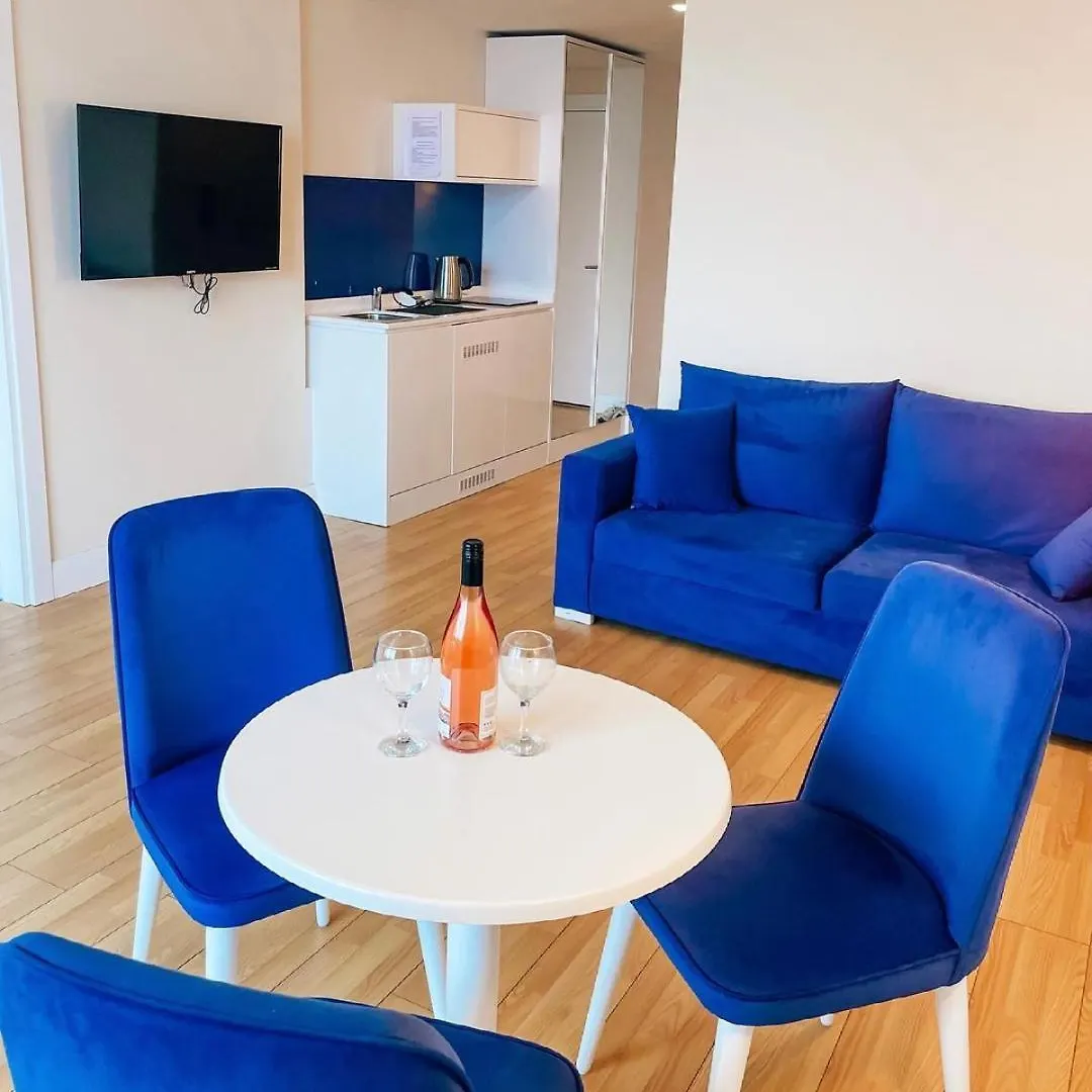 Apartment With Sea View Batumi Hotel apartamentowy